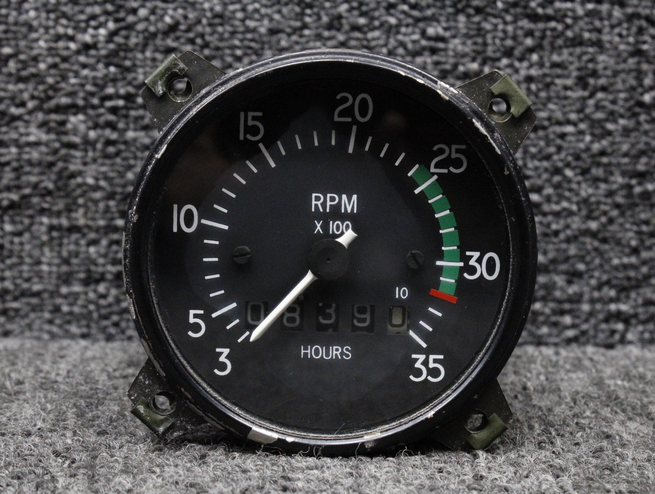 3320-00034 Castleberry Tachometer Indicator 3320-00034 Castleberry Tachometer Indicator