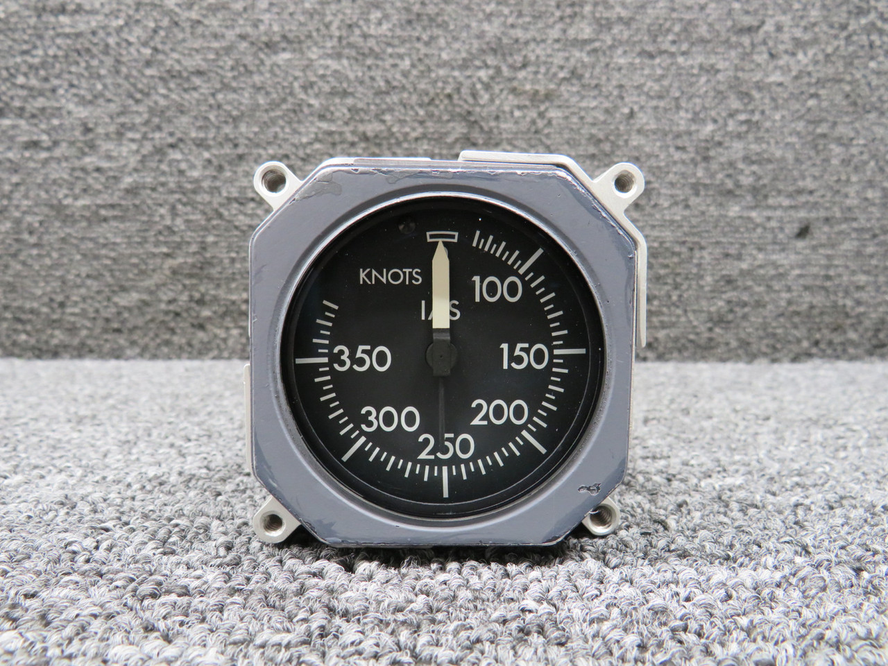 WL271AS1 Smiths Standby Airspeed Indicator with Modifications, 28V WL271AS1 Smiths Standby Airspeed Indicator with Modifications, 28V